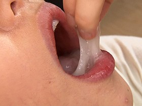 新小岩のチン舐め若妻の下品ジュボジュボ 浜崎真緒　サンプル画像05